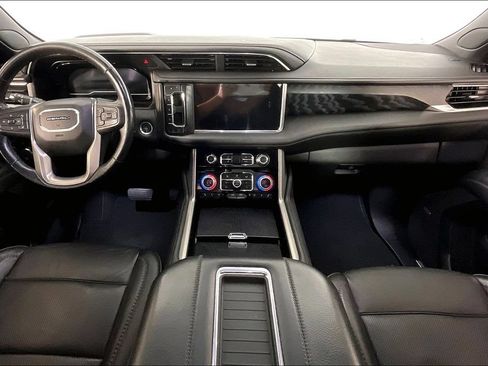 Used 2022 GMC Yukon XL Denali AWD/4WD image 19