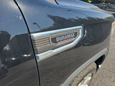 Used 2021 GMC Sierra 1500 SLT w/ SLT Premium Plus Package AWD/4WD image 12