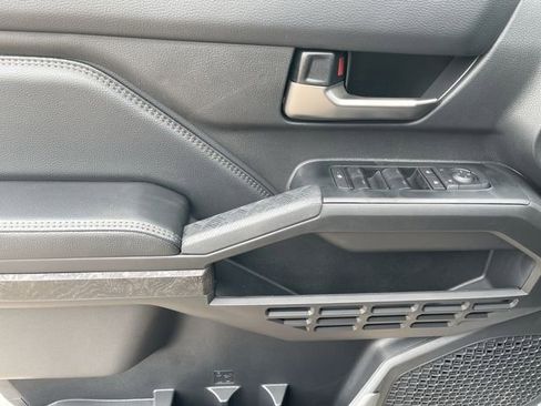 New 2026 Toyota Tacoma Limited AWD/4WD image 12