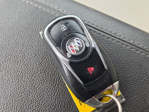 Used 2020 Buick Encore GX Preferred FWD image 28