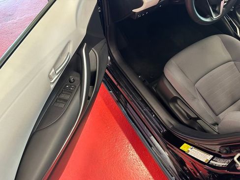 Certified 2024 Toyota Corolla SE AWD/4WD image 9