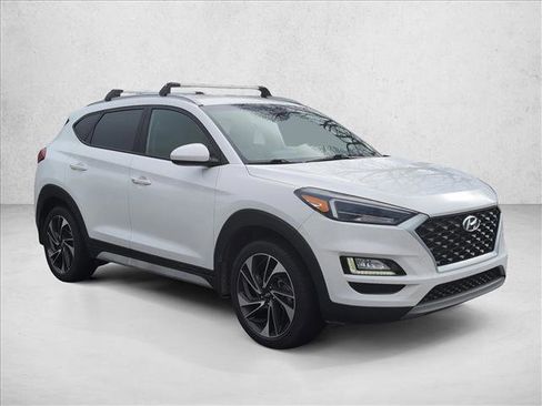 Certified 2021 Hyundai Tucson Sport image 3