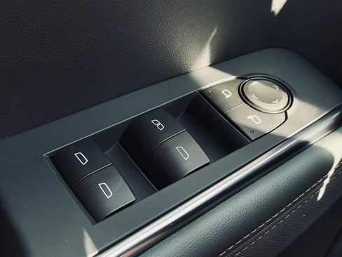 New 2026 GMC Acadia AT4 image 19