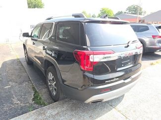 Used 2023 GMC Acadia SLT FWD video 3