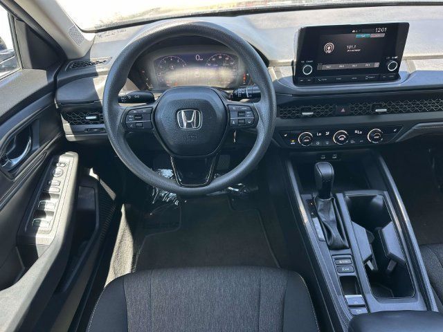 Used 2024 Honda Accord EX image 3