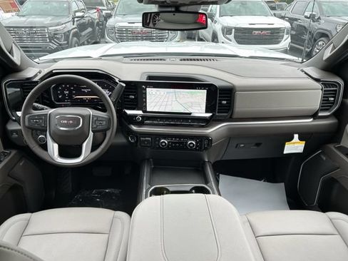 New 2026 GMC Sierra 2500 SLT w/ SLT Convenience Package AWD/4WD image 18