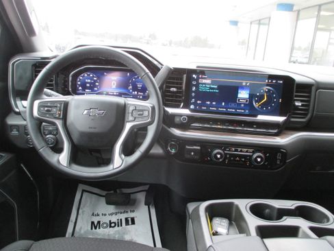 Used 2023 Chevrolet Silverado 1500 RST image 12