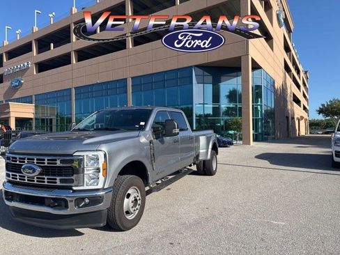 Used 2024 Ford F350 XLT AWD/4WD image 1