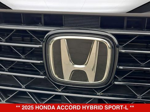Used 2025 Honda Accord Sport image 12