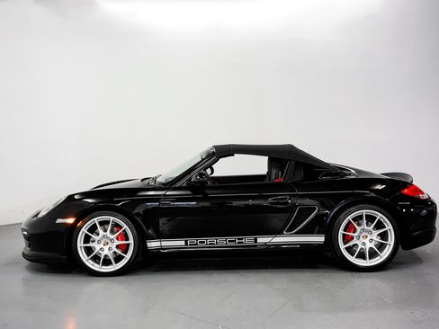 Used 2011 Porsche Boxster Spyder RWD image 7