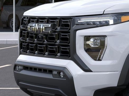 New 2026 GMC Canyon Elevation w/ Convenience Package image 13