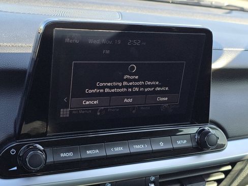 Used 2023 Kia Forte LXS image 6