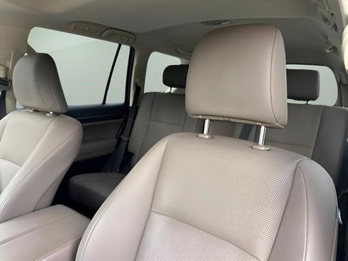 Used 2023 Lexus GX 460 Premium w/ Premium Package AWD/4WD image 24