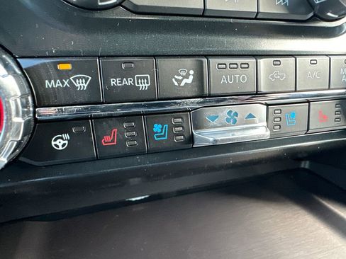 New 2025 Ford F150 Platinum w/ FX4 Off-Road Package AWD/4WD image 29