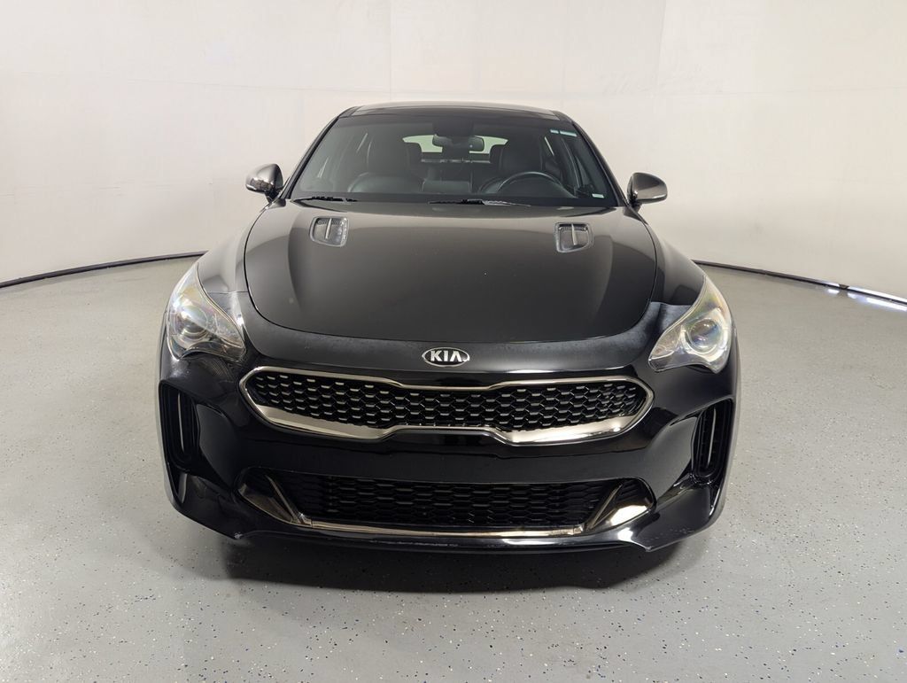 Used 2021 Kia Stinger GT-Line w/ Sun & Sound Package RWD image 2