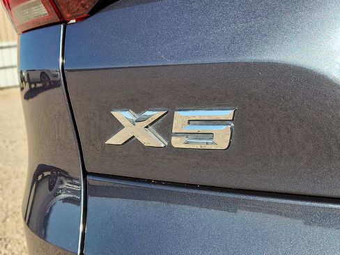 Used 2019 BMW X5 xDrive40i w/ Premium Package 2 image 8