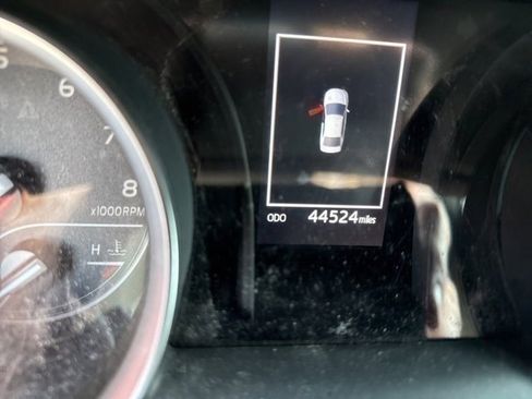 Used 2021 Toyota Camry LE w/ Carpet Mat Package (TMS) image 9