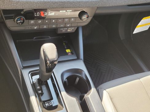 New 2026 Subaru Outback Limited XT AWD/4WD image 13