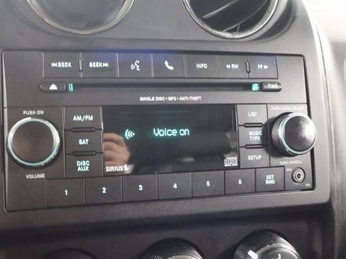 Used 2016 Jeep Patriot Sport w/ Power Value Group FWD image 21