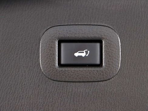 Used 2022 INFINITI QX80 Luxe w/ Cargo Package image 34