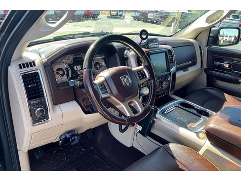Used 2017 RAM 1500 Laramie Longhorn AWD/4WD image 16