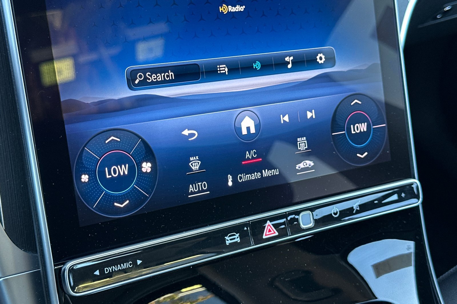 Used 2022 Mercedes-Benz C 300 Sedan image 19