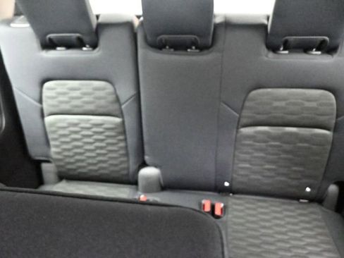 New 2026 Nissan Pathfinder SV image 12