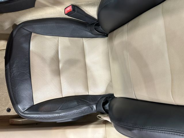 Used 2013 Chevrolet Corvette Grand Sport w/ 3LT Preferred Equipment Group RWD image 19