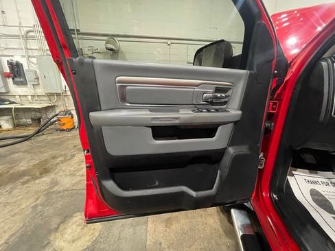 Used 2017 RAM 3500 Big Horn image 29