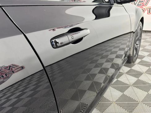 Used 2023 Chrysler 300 Touring w/ Sport Appearance Package RWD image 28