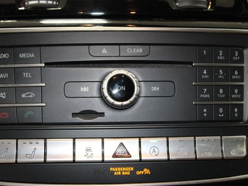 Used 2019 Mercedes-Benz GLE 43 AMG 4MATIC image 52