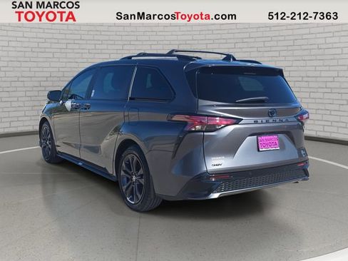 Certified 2025 Toyota Sienna XSE image 7