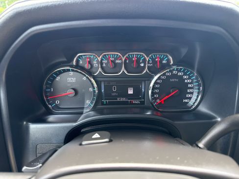 Used 2018 Chevrolet Silverado 1500 High Country AWD/4WD image 18