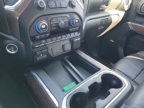 Used 2023 Chevrolet Silverado 3500 High Country image 18