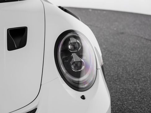 Used 2019 Porsche 911 GT3 RS RWD image 48