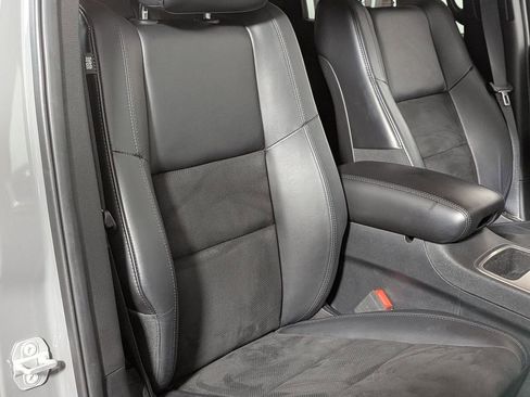 Used 2019 Jeep Grand Cherokee Altitude image 30