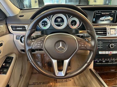 Used 2016 Mercedes-Benz E 350 Sedan image 46