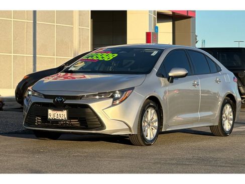 Certified 2024 Toyota Corolla LE image 8