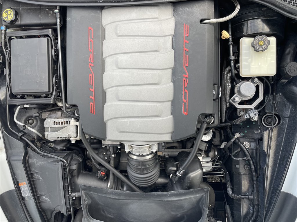 Used 2015 Chevrolet Corvette Stingray Convertible w/ 3LT Preferred Equipment Group RWD image 7