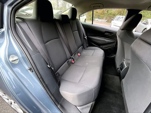 Used 2022 Toyota Corolla LE w/ Body Protection Package (TMS) FWD image 19