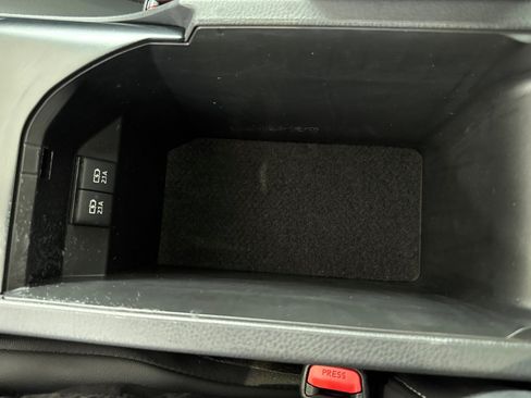 Used 2020 Toyota Camry XSE w/ Blackout Package FWD image 38