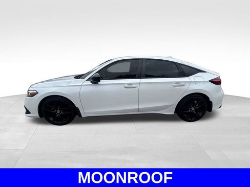 Used 2023 Honda Civic Sport image 7