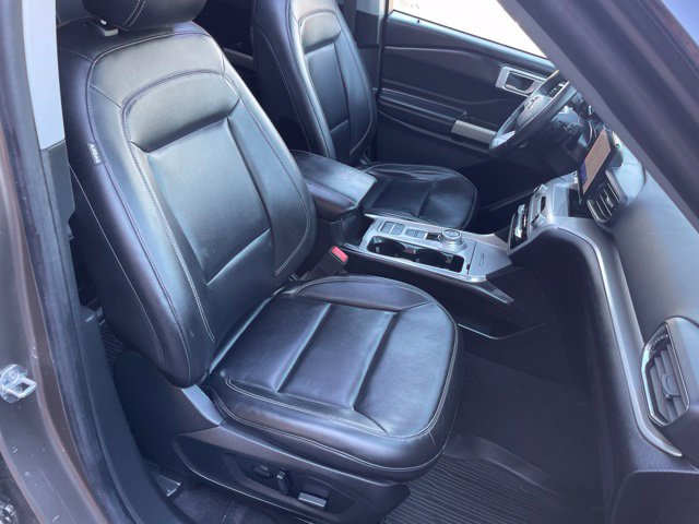 Used 2021 Ford Explorer XLT w/ Equipment Group 202A RWD image 50