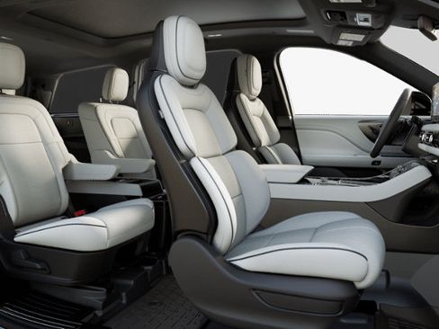New 2026 Lincoln Aviator Black Label w/ Black Label Special Edition AWD/4WD image 50