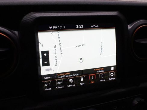 Used 2021 Jeep Gladiator Mojave AWD/4WD image 32