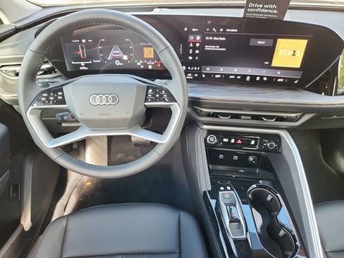 New 2025 Audi Q5 Premium Plus image 29