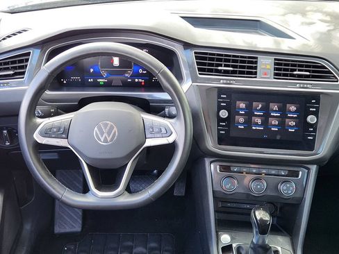 Certified 2024 Volkswagen Tiguan Wolfsburg Edition AWD/4WD image 20