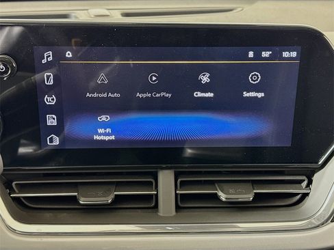 New 2026 Chevrolet Trax LT w/ Sunroof Package image 7