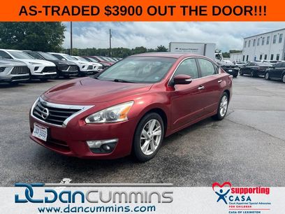 Used 2014 Nissan Altima 2.5 SV w/ Convenience Package