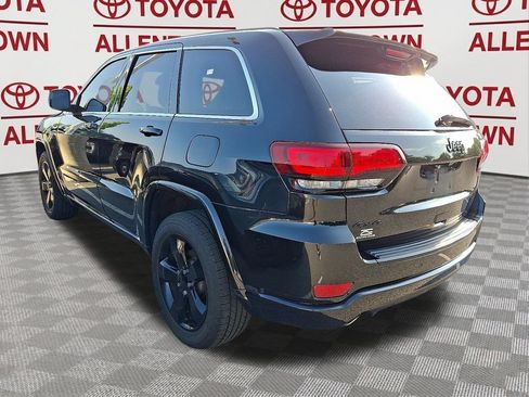 Used 2015 Jeep Grand Cherokee Altitude AWD/4WD image 4